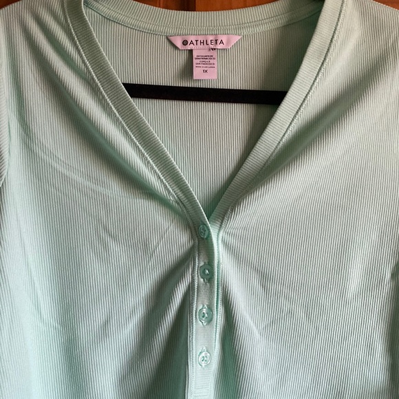 🆕 Athleta Uptempo Ribbed Long Sleeve Mint Green Henley, 1X - Picture 4 of 7